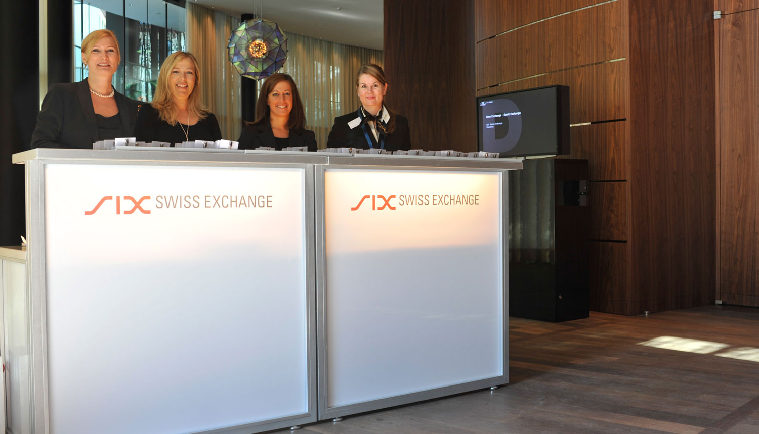 SIX «Idea Exchange – Spirit Exchange»